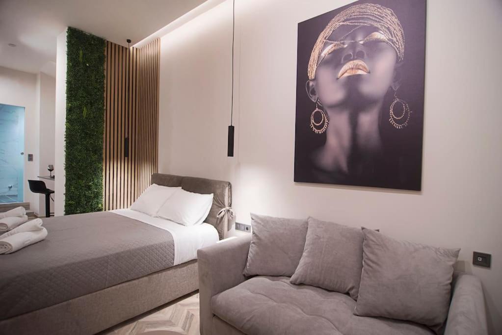 Joy'S Modern-Chic Home Kalamáta Buitenkant foto
